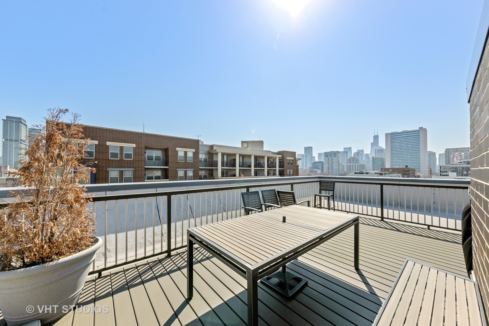 1018 North Larrabee Street, Unit 5N Chicago, IL 60610 - Photo 25 of 27