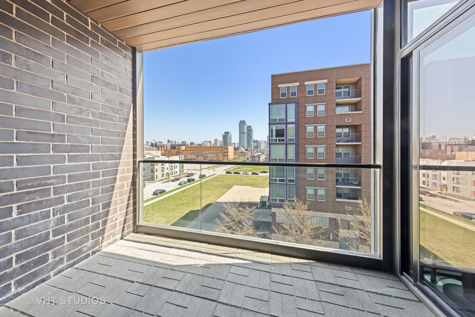 1018 North Larrabee Street, Unit 5N Chicago, IL 60610 - Photo 7 of 27