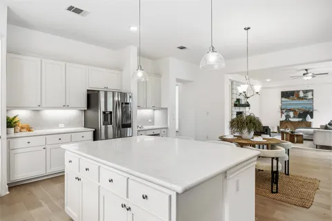 $890,500 | 4509 Vieste View, Leander, TX 78641