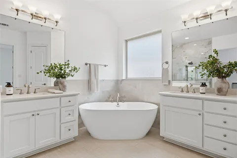 $890,500 | 4509 Vieste View, Leander, TX 78641