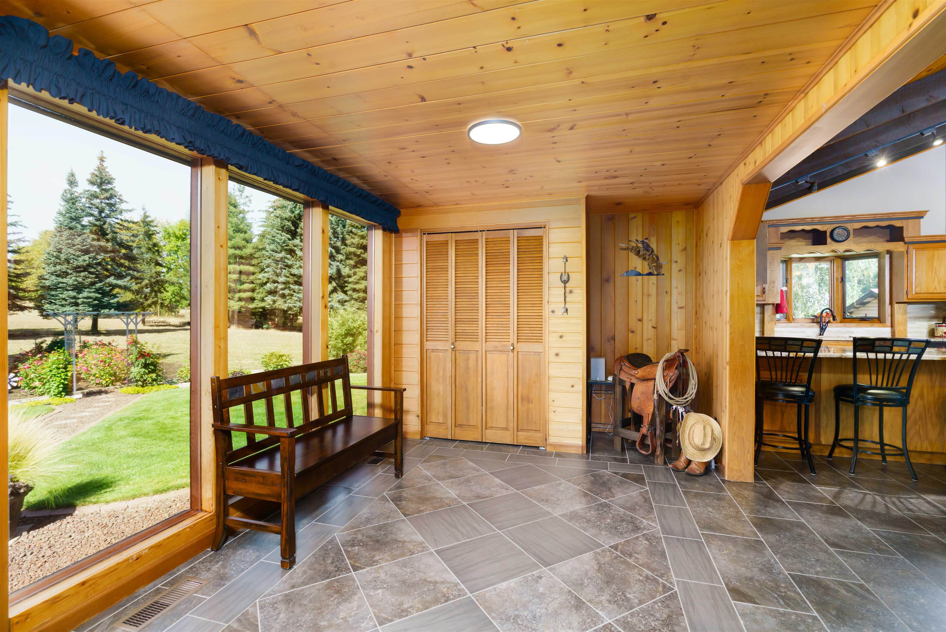 19102 North Sands Road Colbert, WA 99005 - Photo 6 of 50 Gallery Image 6