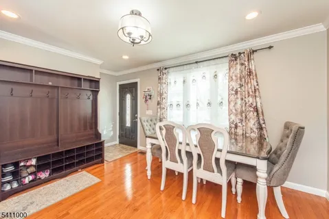 $450,000 | 121 Harrison Road, Parsippany, NJ 07054