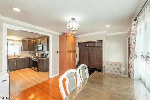 $450,000 | 121 Harrison Road, Parsippany, NJ 07054