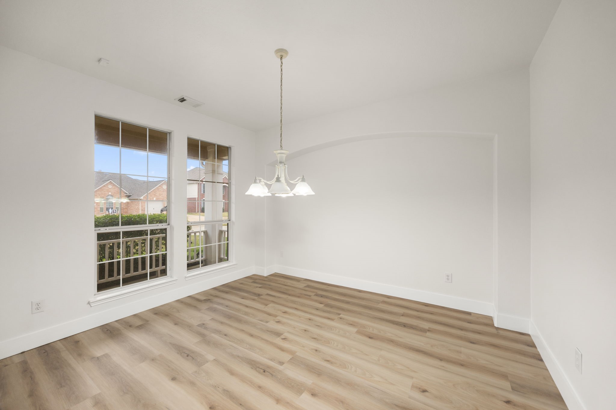 20923 Bayeux Lane Spring, TX 77388 - Photo 17 of 50 a view of empty room with windows