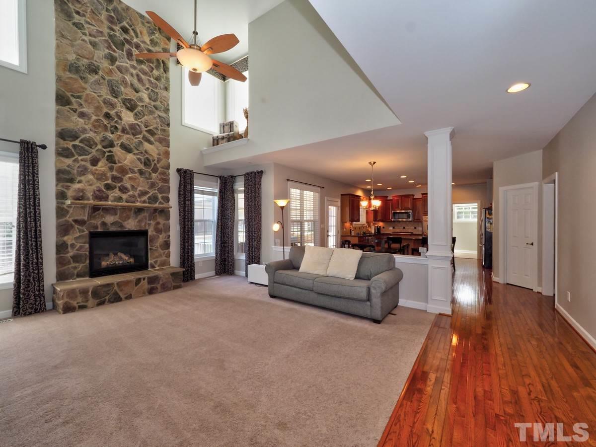 4501 Fairview Ridge Lane Apex, NC 27539 - Photo 7 of 30 Gallery Image 7