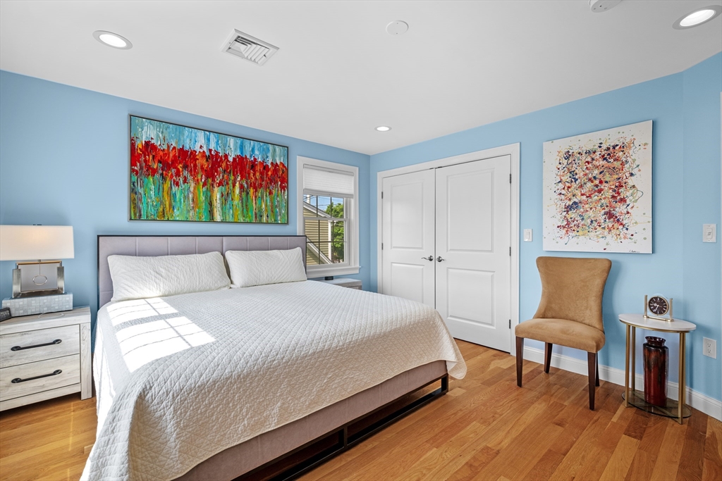 155 Green Street, Unit 4 Marblehead, MA 01945 - Photo 20 of 34