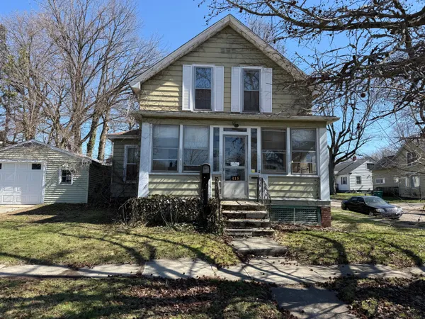 $97,900 | 415 B Street, La Porte, IN 46350