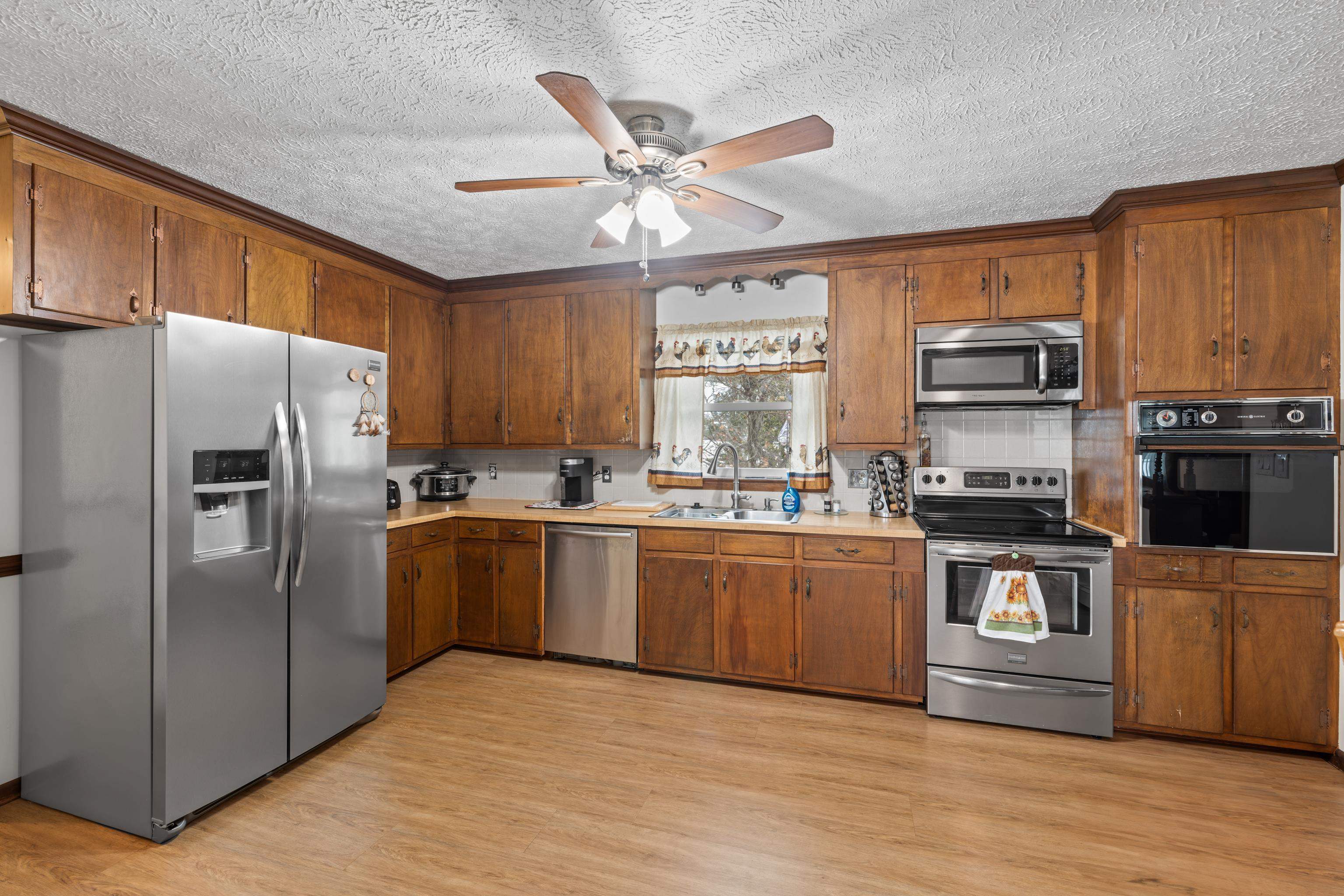 1034 Ladd Road Waynesboro, VA 22980 - Photo 14 of 74 Gallery Image 14