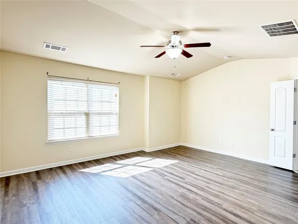 $2,200 | 3712 Brockenhurst Drive, Buford, GA 30519