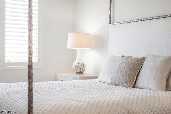 $3,100,000 | 1115 Central Avenue, Unit 557, Naples, FL 34102