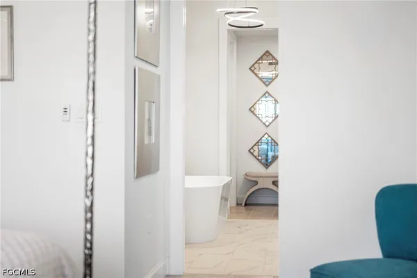 $3,100,000 | 1115 Central Avenue, Unit 557, Naples, FL 34102