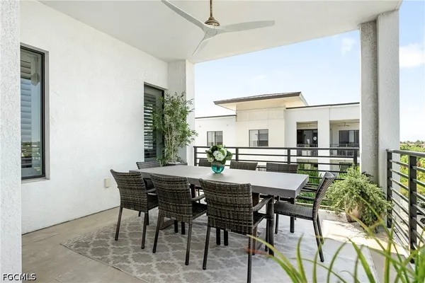 $3,100,000 | 1115 Central Avenue, Unit 557, Naples, FL 34102