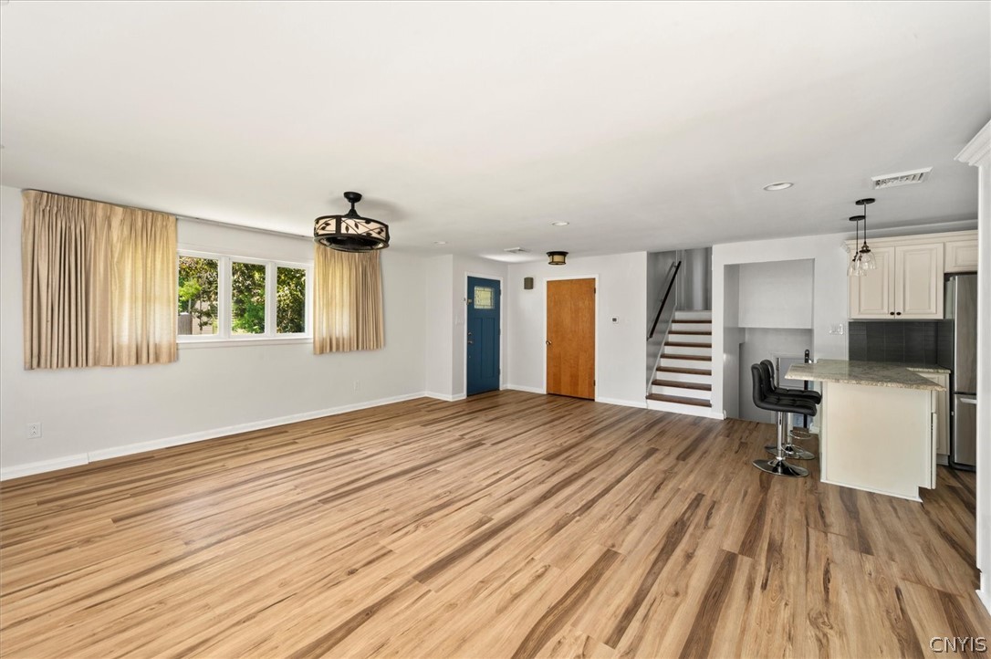 2515 Edgewood Road Utica, NY 13501 - Photo 4 of 50