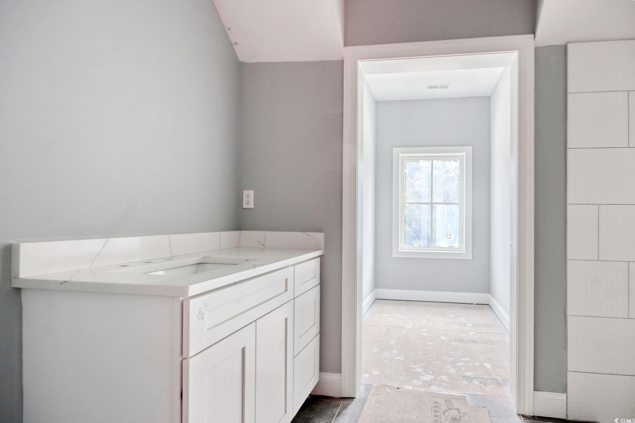 105 Michau Road Georgetown, SC 29440 - Photo 26 of 32 Bathroom featuring baseboards