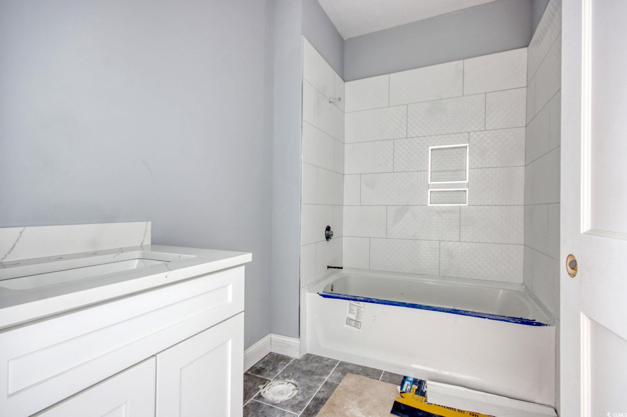 105 Michau Road Georgetown, SC 29440 - Photo 28 of 32 Full bathroom with vanity, shower / bathtub combin