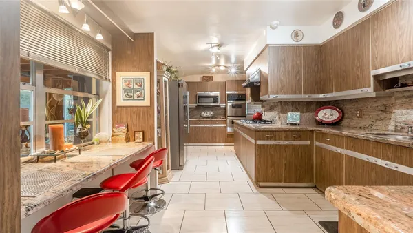 $1,400,000 | 13920 North Miami Avenue, Miami, FL 33168