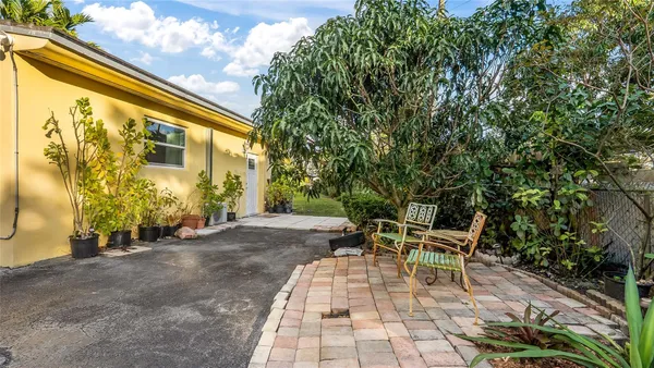 $1,400,000 | 13920 North Miami Avenue, Miami, FL 33168