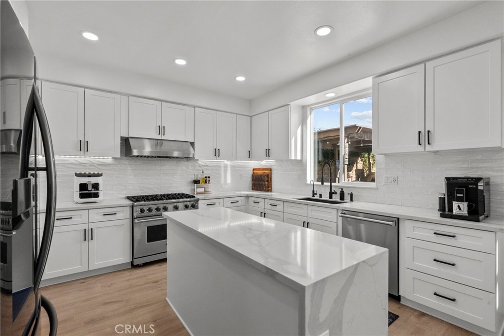 29228 Las Brisas Road Valencia, CA 91354 - Photo 29 of 75