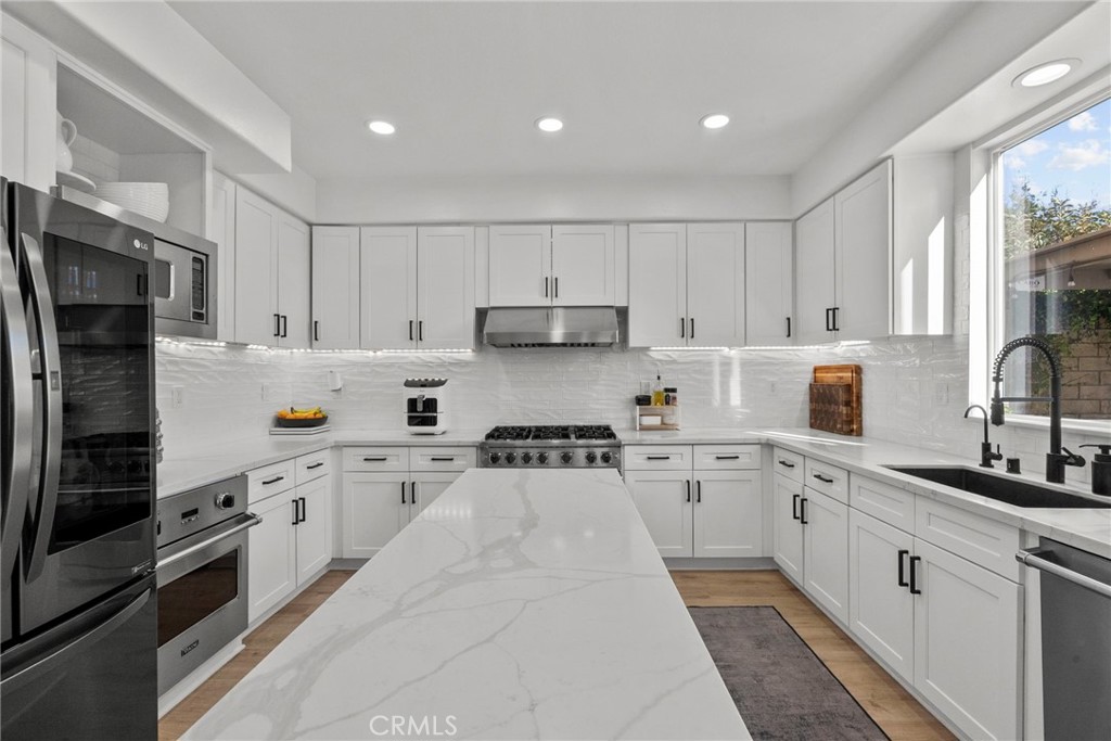 29228 Las Brisas Road Valencia, CA 91354 - Photo 31 of 75