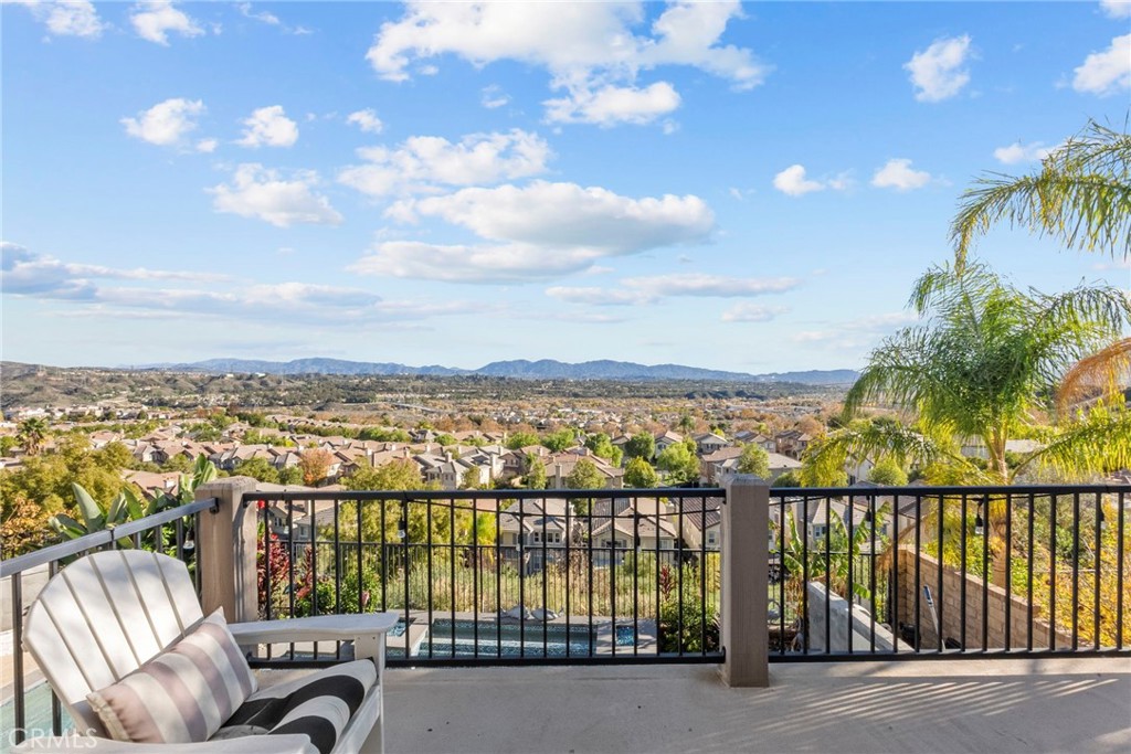 29228 Las Brisas Road Valencia, CA 91354 - Photo 48 of 75