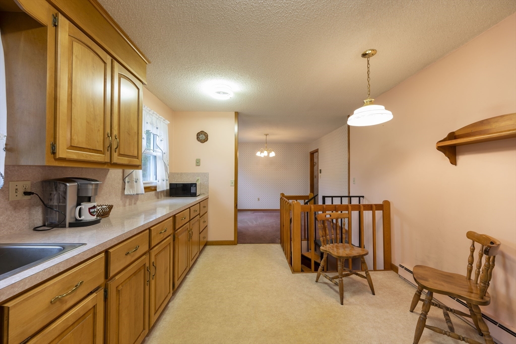31 Birch Hill Road Northampton, MA 01062 - Photo 8 of 21 Gallery Image 8