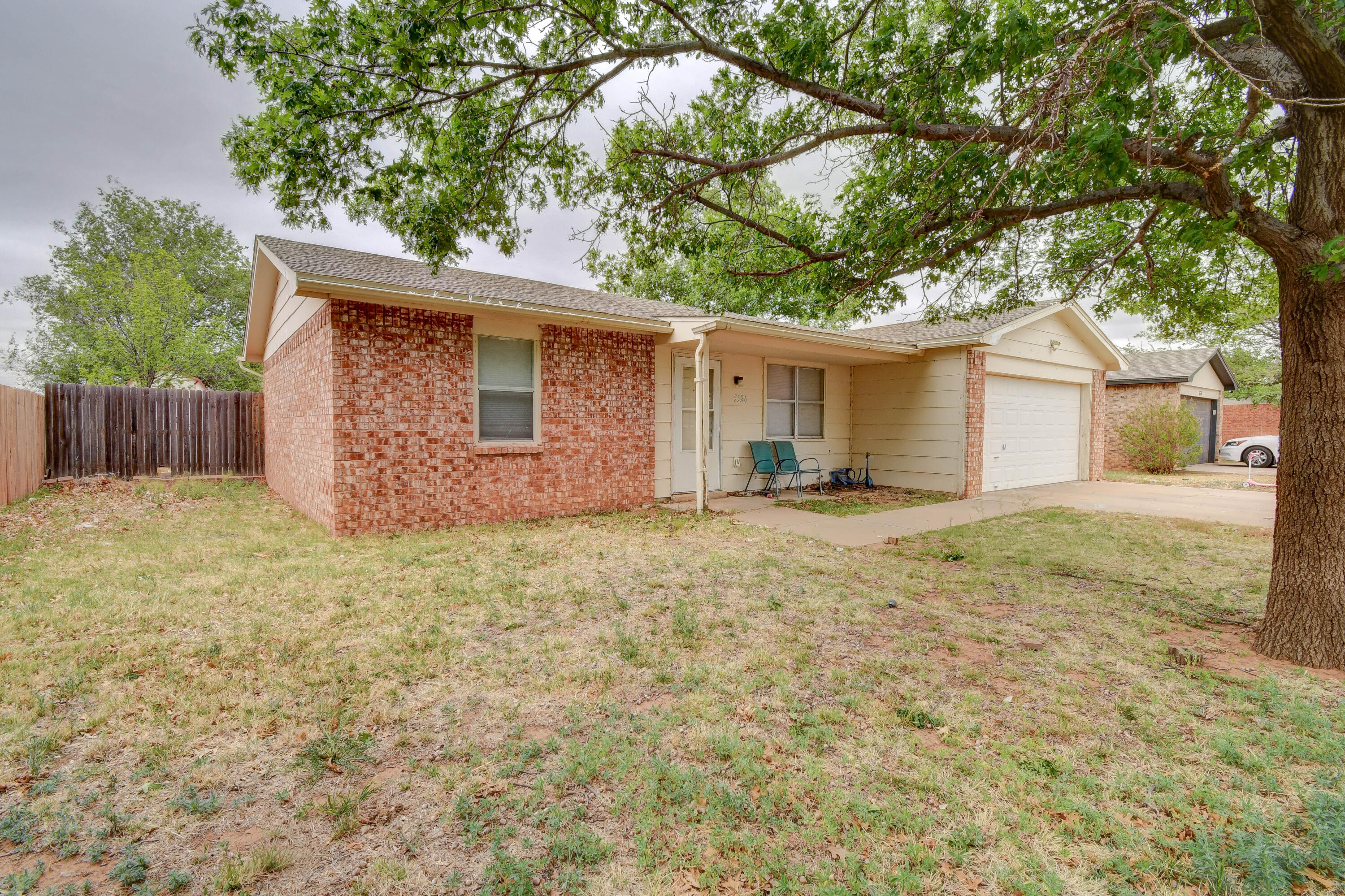 5526 Harvard Street Lubbock, TX 79416 - Photo 3 of 28 DSC_2676_7_8