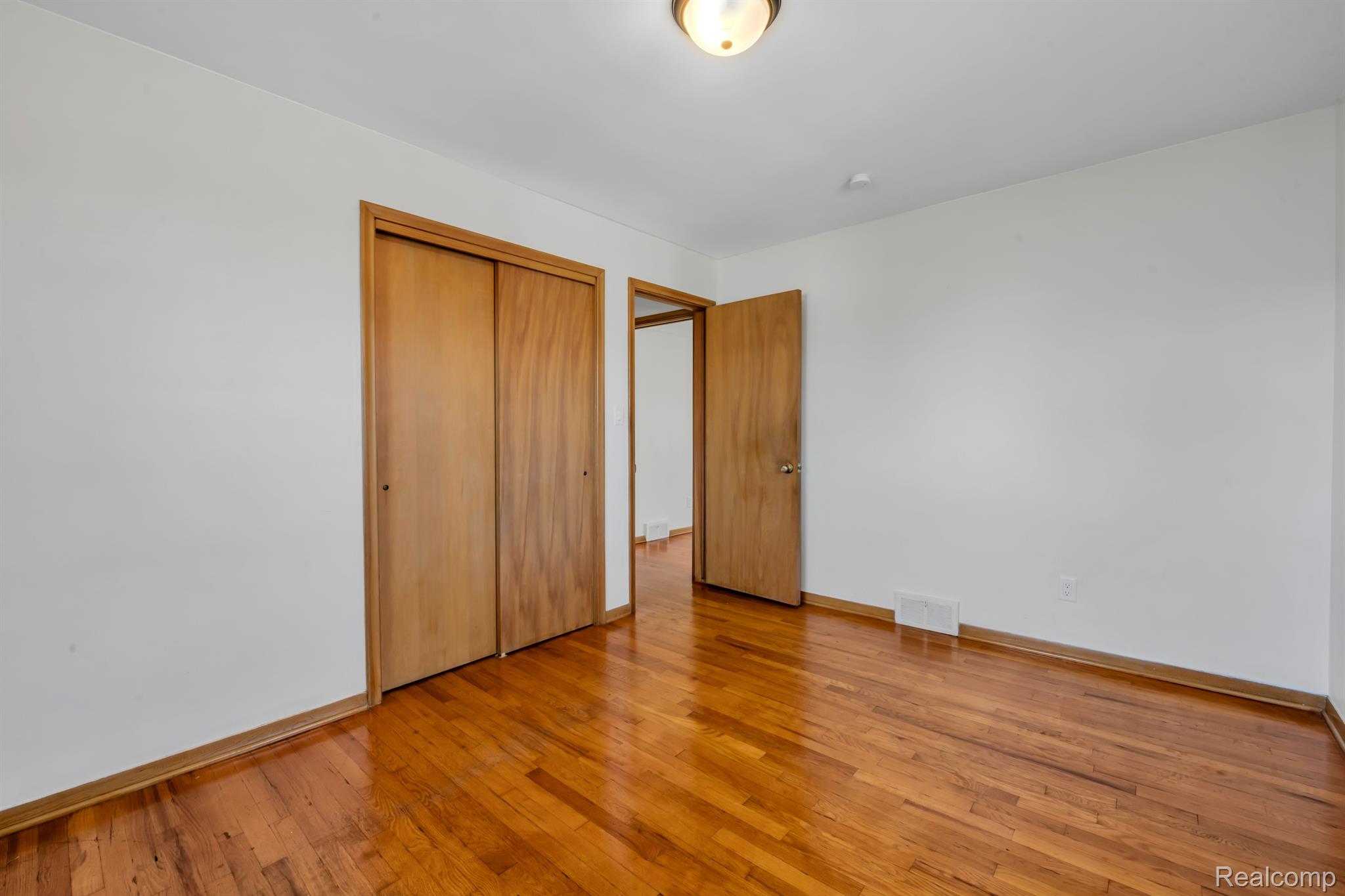3014 Rome Avenue Warren, MI 48091 - Photo 13 of 25 Gallery Image 13