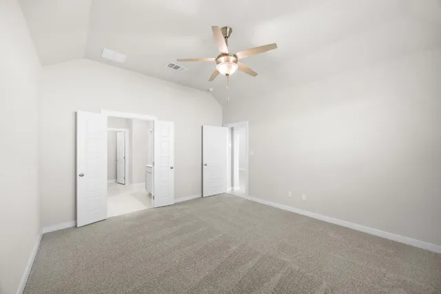 $379,900 | 8010 Shining Flor Run, Lago Vista, TX 78645