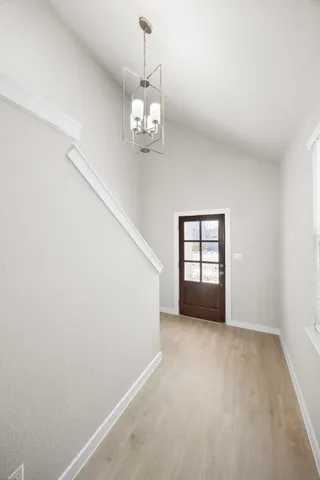 $379,900 | 8010 Shining Flor Run, Lago Vista, TX 78645