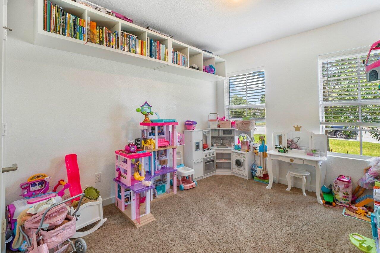 6846 Mitchell Street Jupiter, FL 33458 - Photo 17 of 26 017-6846MitchellStreet-Jupiter-FL-33458-