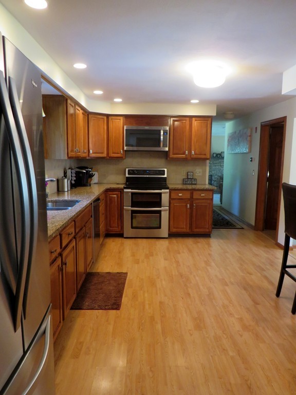 7 Ballou Road Hopedale, MA 01747 - Photo 8 of 30 Gallery Image 8