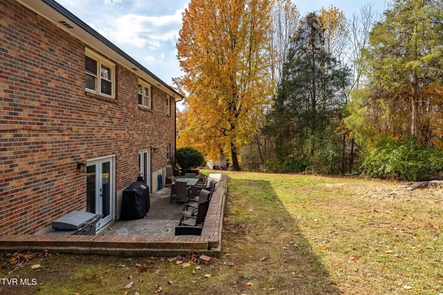 $365,000 | 255 Wildwood Drive, Unit 8, Bristol, TN 37620