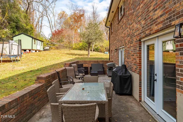 $365,000 | 255 Wildwood Drive, Unit 8, Bristol, TN 37620