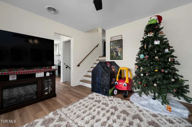 $365,000 | 255 Wildwood Drive, Unit 8, Bristol, TN 37620