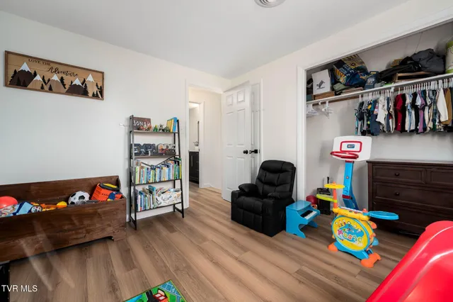 $365,000 | 255 Wildwood Drive, Unit 8, Bristol, TN 37620