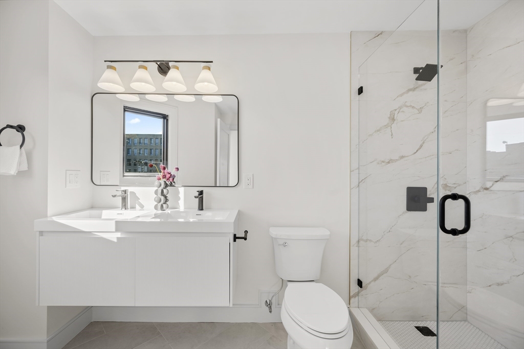 20 Whitney Road, Unit 7 Quincy, MA 02169 - Photo 8 of 9