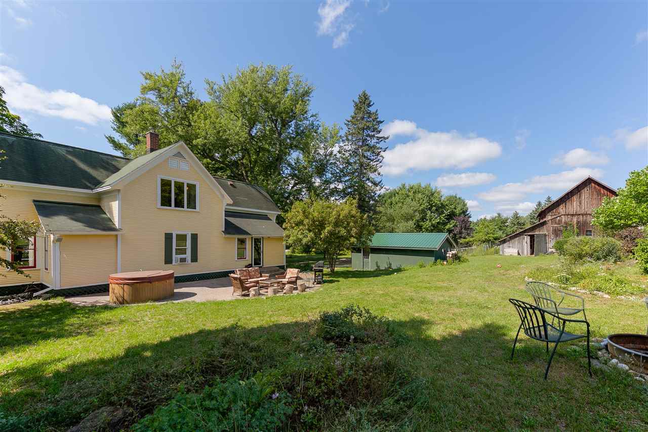 8702 South Schomberg Road Cedar, MI 49621 - Photo 4 of 56 1852267-3.JPG
