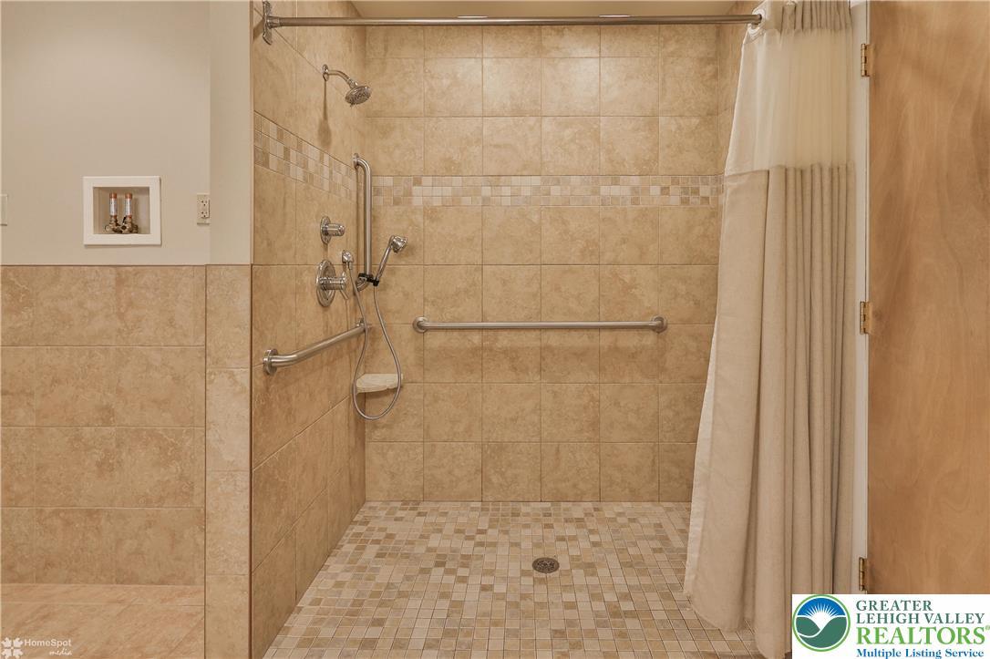 900 Mine Lane Road Easton, PA 18045 - Photo 26 of 51 1st bathroom walk in shower