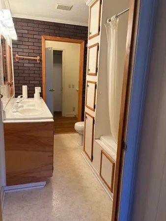 $159,900 | 227 North Church Street, Manning, SC 29102