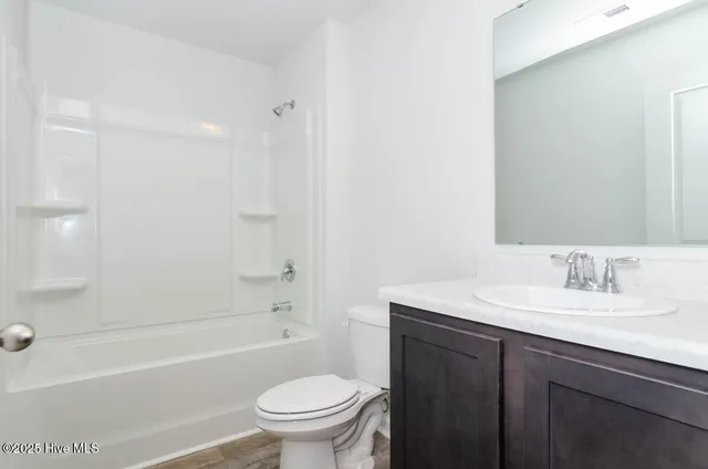 $2,300 | 635 Avington Lane Northeast, Leland, NC 28451