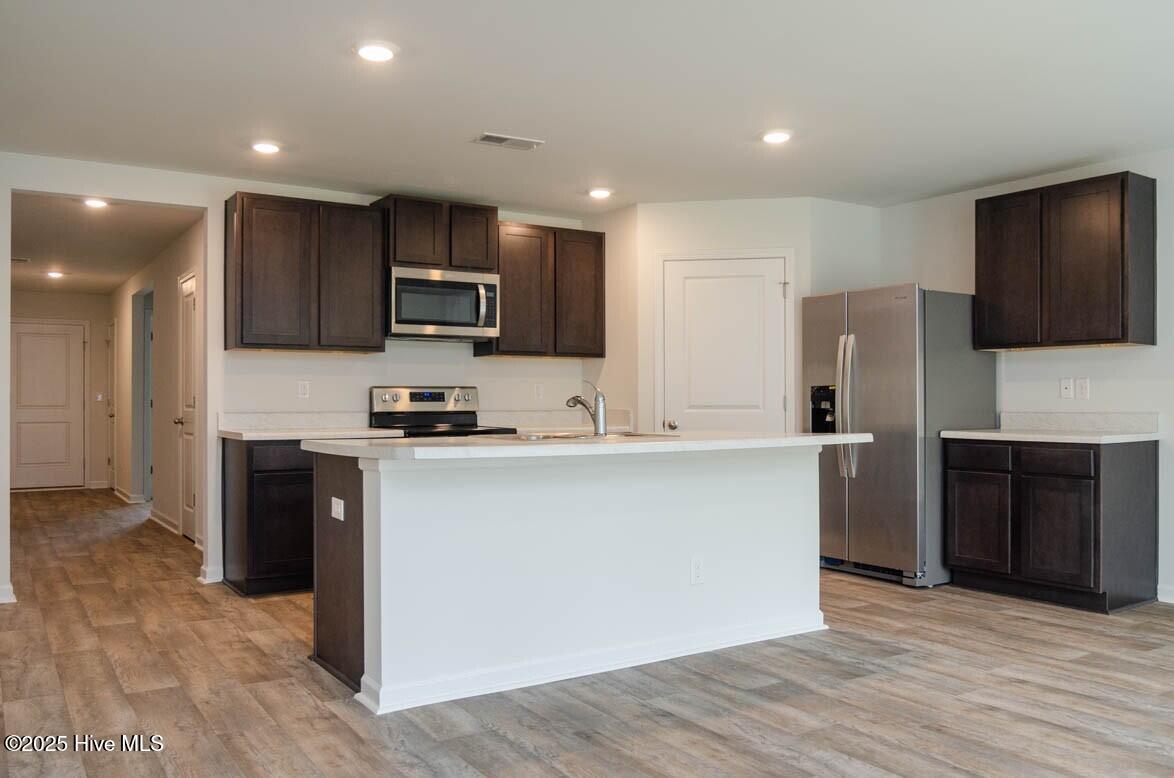 635 Avington Lane Northeast Leland, NC 28451 - Photo 2 of 33 635 Avington Ln (20)