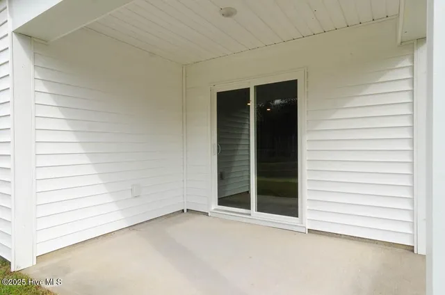 $2,300 | 635 Avington Lane Northeast, Leland, NC 28451