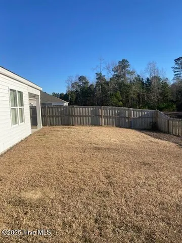 $2,300 | 635 Avington Lane Northeast, Leland, NC 28451