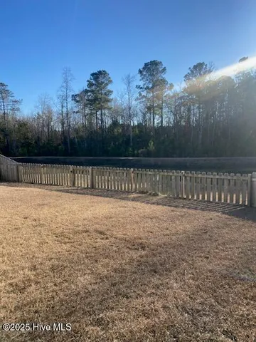 $2,300 | 635 Avington Lane Northeast, Leland, NC 28451