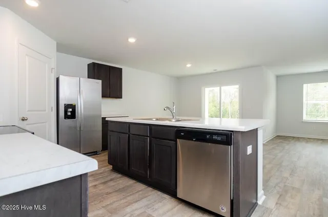 $2,300 | 635 Avington Lane Northeast, Leland, NC 28451