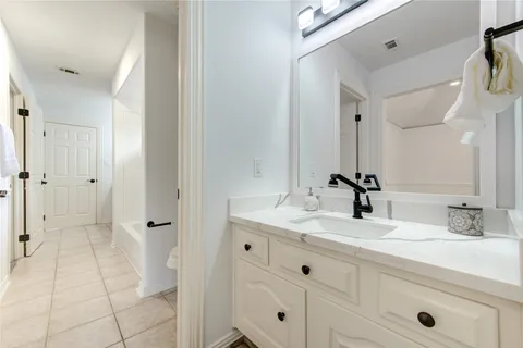 $998,000 | 13607 Starlight Harbour Court, Houston, TX 77077
