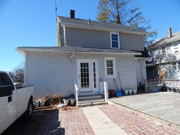 103 Edgewood Street Springfield, MA 01109 - Photo 23 of 29 Gallery Image 23