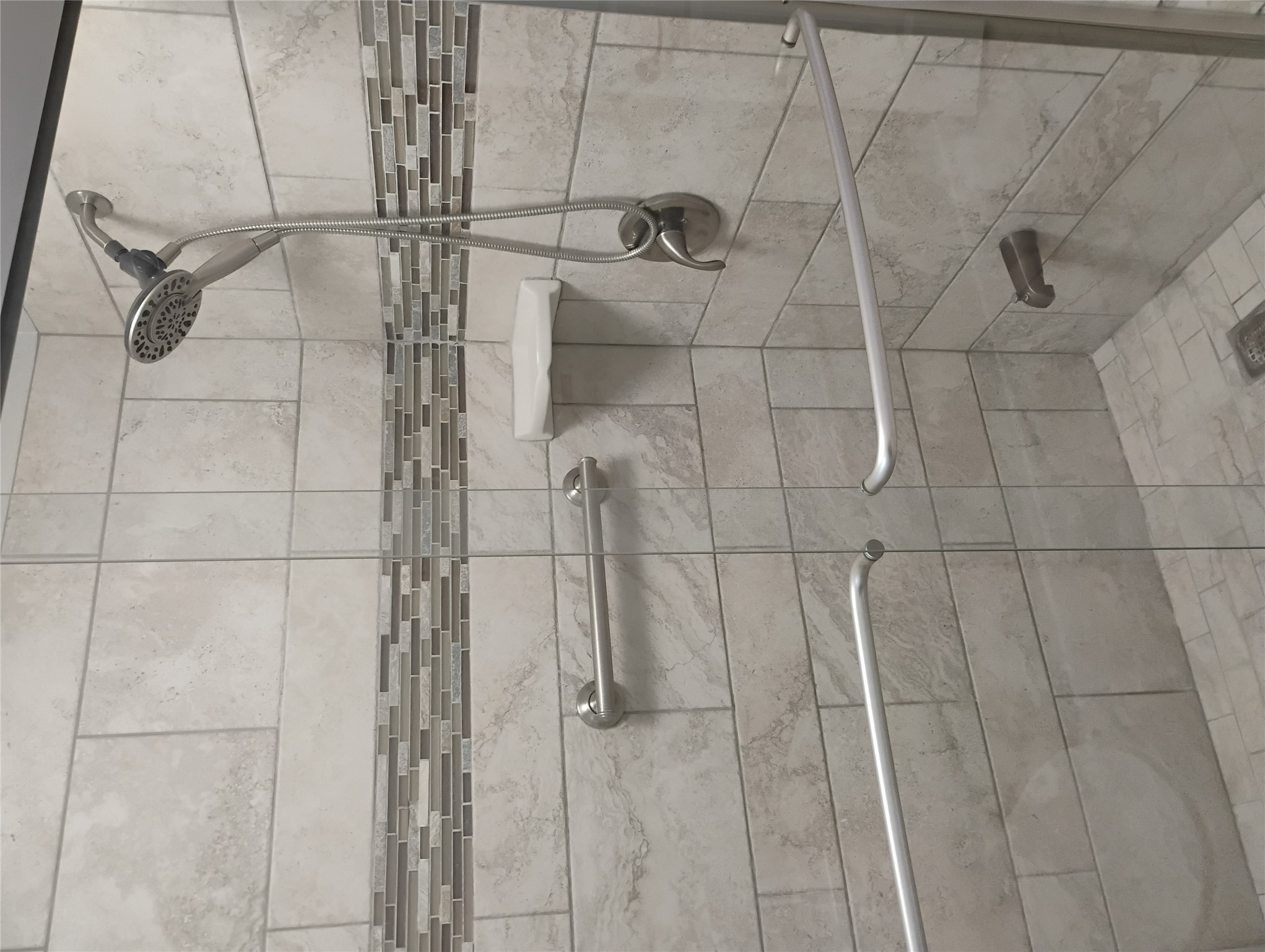 103 Laurel Ridge San Marcos, TX 78666 - Photo 28 of 38 Hall bathroom