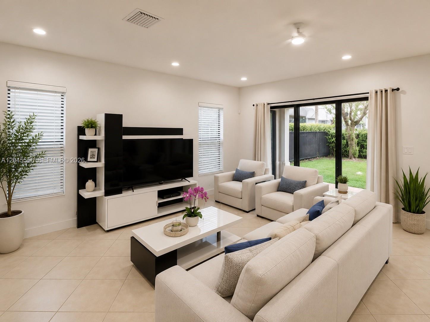 3209 West 98th Place Hialeah, FL 33018 - Photo 2 of 38