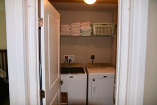 255 Foxwood Road Coraopolis, PA 15108 - Photo 8 of 14